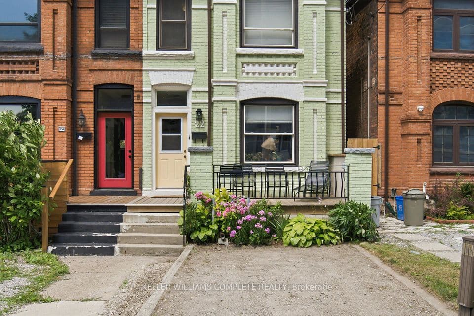 22 Spring Street, Hamilton, ON L8N 2N9 – photo 3
