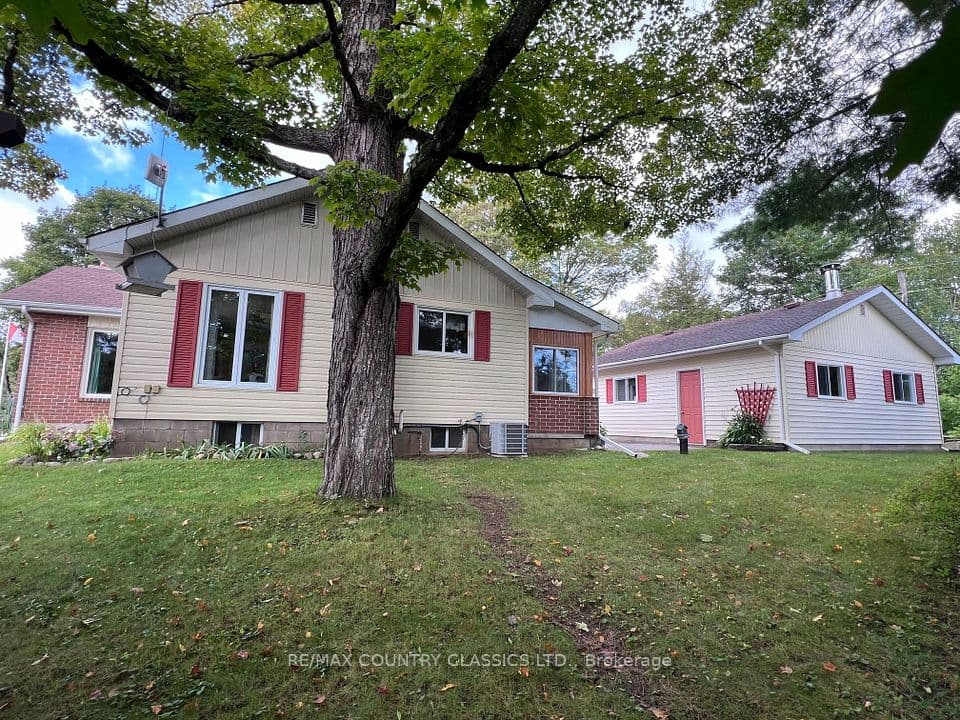 29 Brown Lane, Bancroft, ON K0L 1C0 – photo 2
