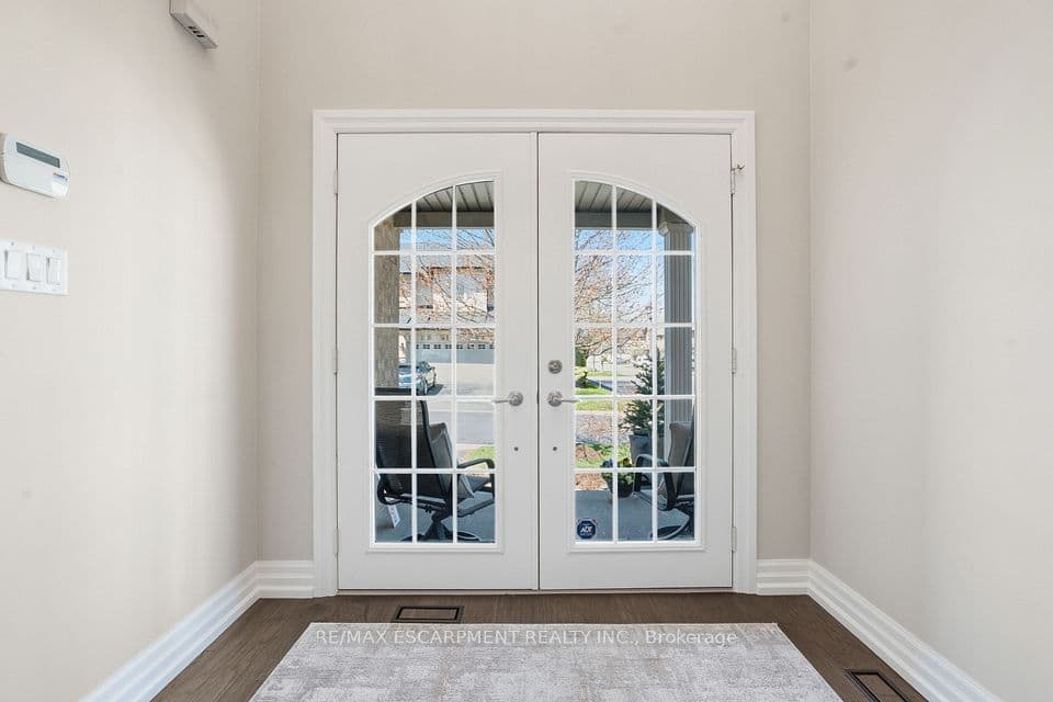 441 STONEHENGE Drive 40, Hamilton, ON L9K 0B1 – photo 2