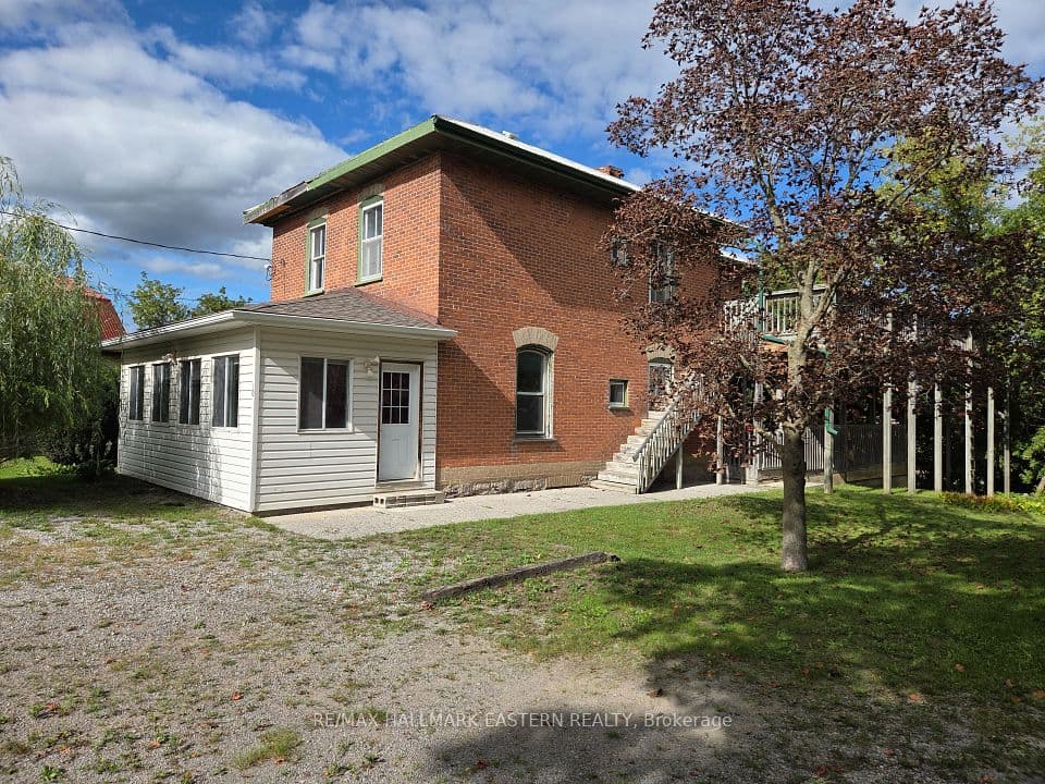 10 Hill Street, Selwyn, ON K0L 2H0 – photo 2