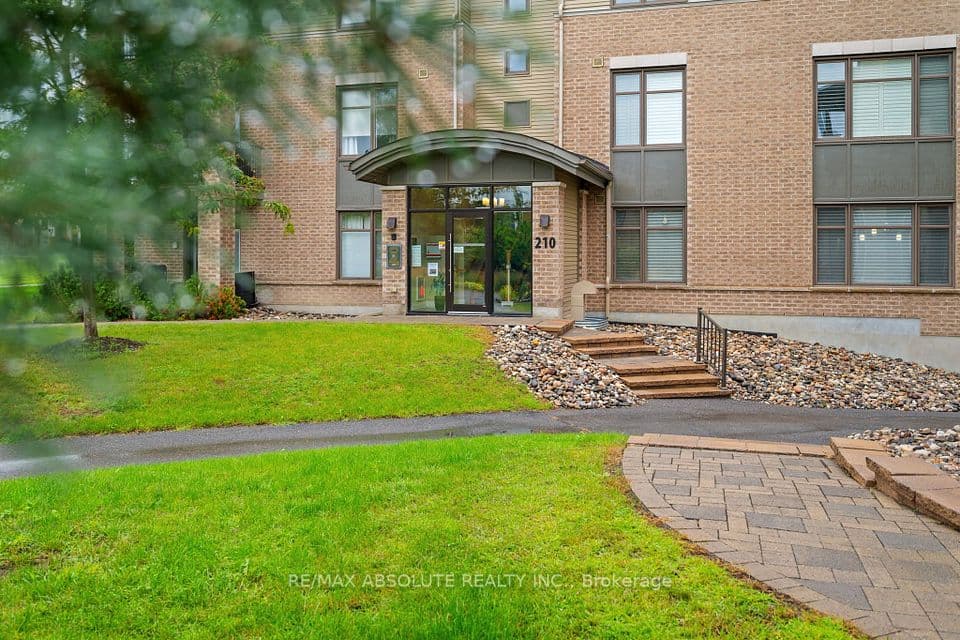210 Janka Private 203, Kanata, ON K2V 0E6 – photo 2