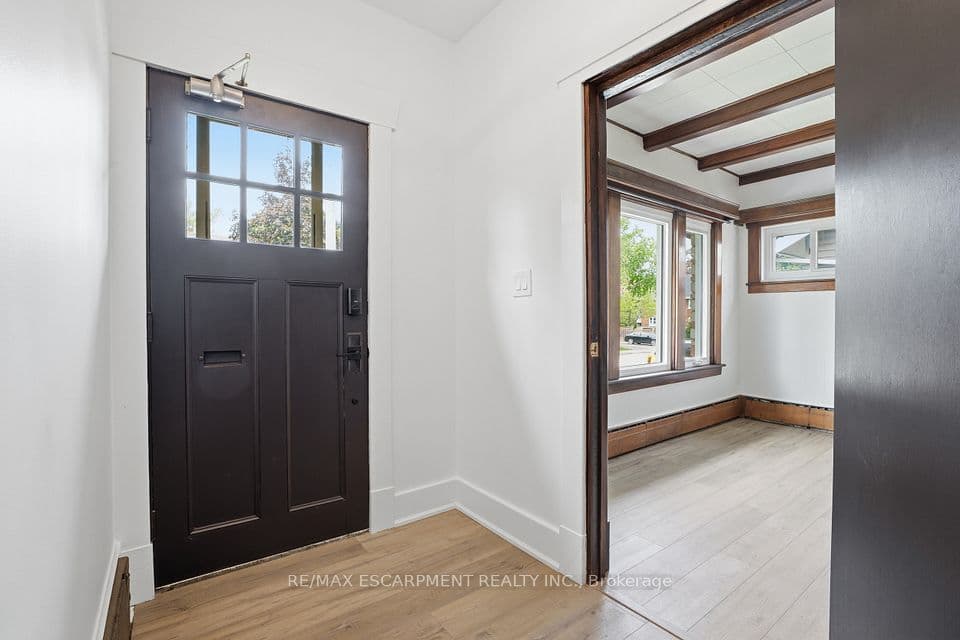 167 Balmoral Avenue S, Hamilton, ON L8M 3K2 – photo 3