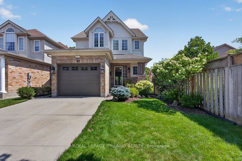 98 Rossmore Court, London South, ON N6C 6B8 – main photo