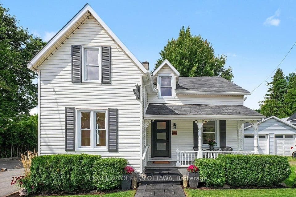 8169 Victoria Street, Greely - Metcalfe - Osgoode - Vernon and Area, ON K0A 2P0 – photo 2
