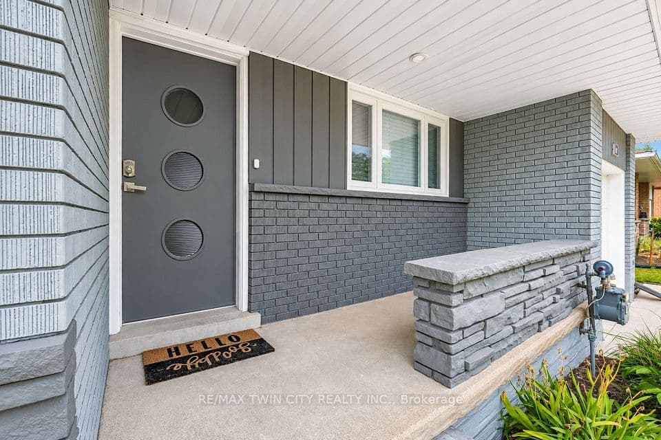106 Kenneth Avenue, Kitchener, ON N2A 1W2 – photo 3