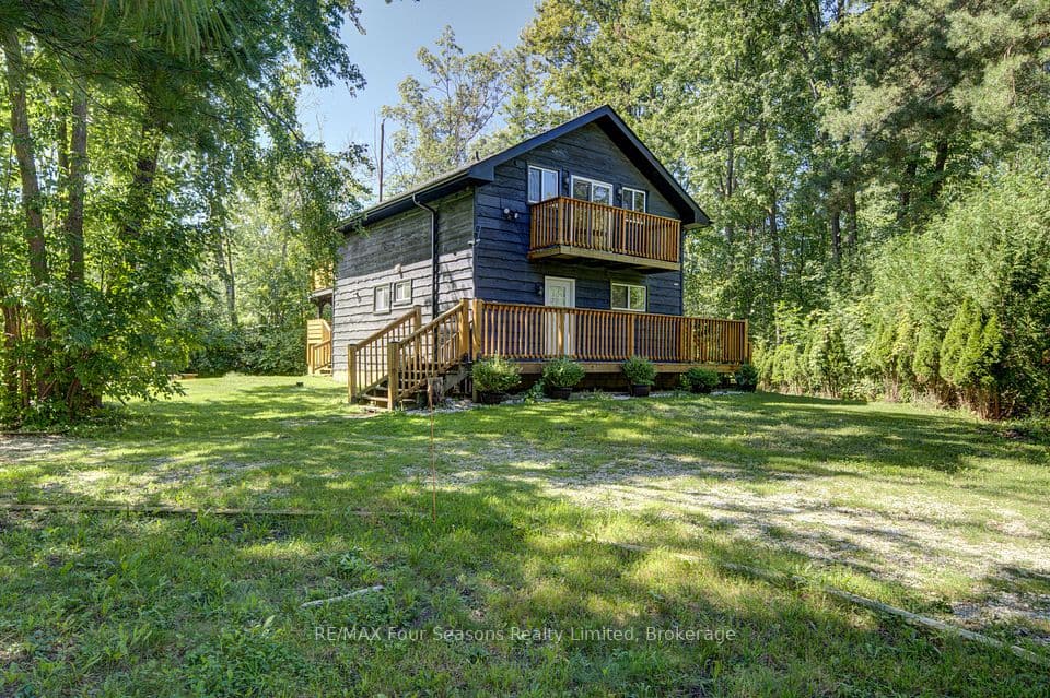 126 Martin Grove N, Blue Mountains, ON L9Y 0N5 – photo 2