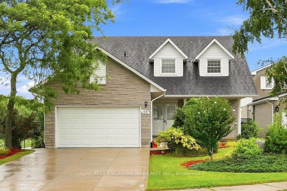 158 Rushdale Drive, Hamilton, ON L8W 2Z3 – main photo