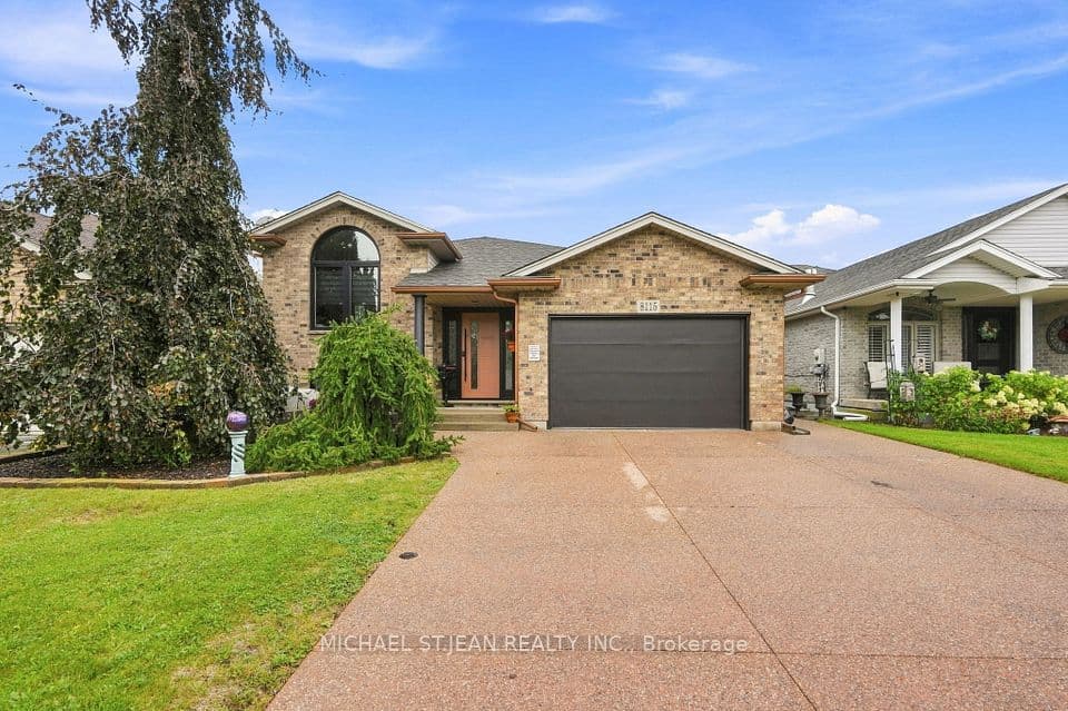 8115 Beaver Glen Drive, Niagara Falls, ON L2H 3K5 – photo 2
