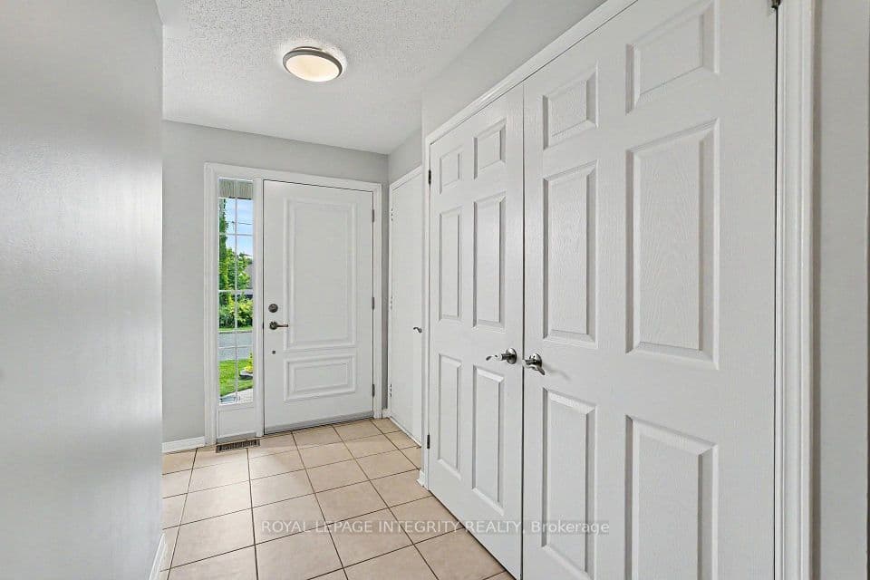 50 Baypointe Crescent, Barrhaven, ON K2G 6R1 – photo 3