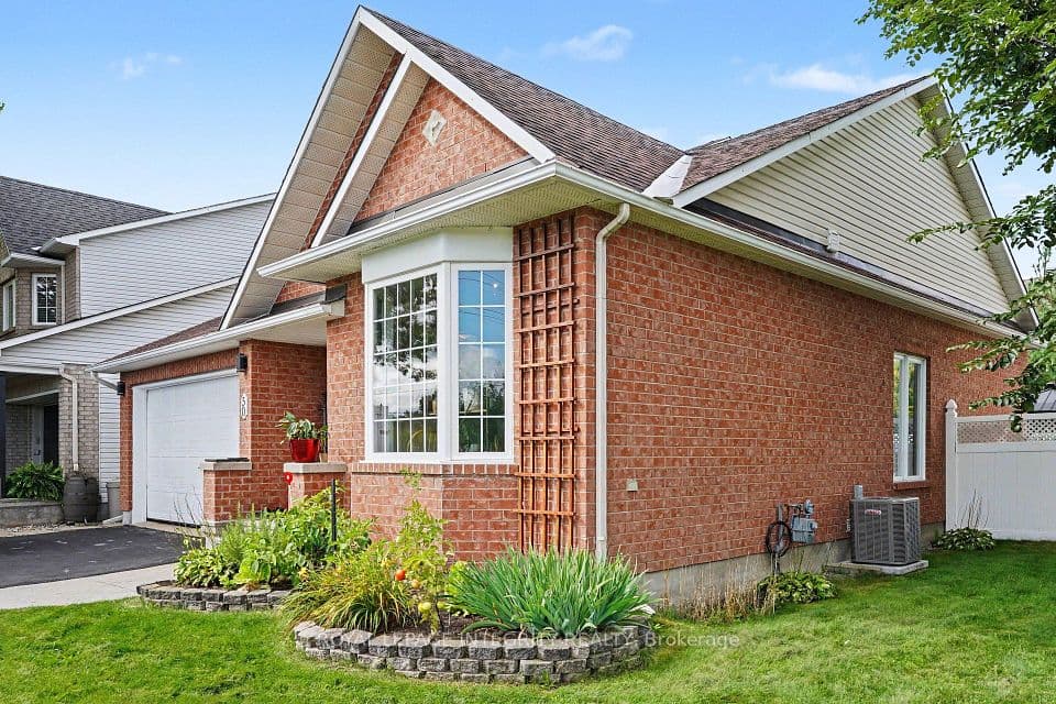 50 Baypointe Crescent, Barrhaven, ON K2G 6R1 – photo 2