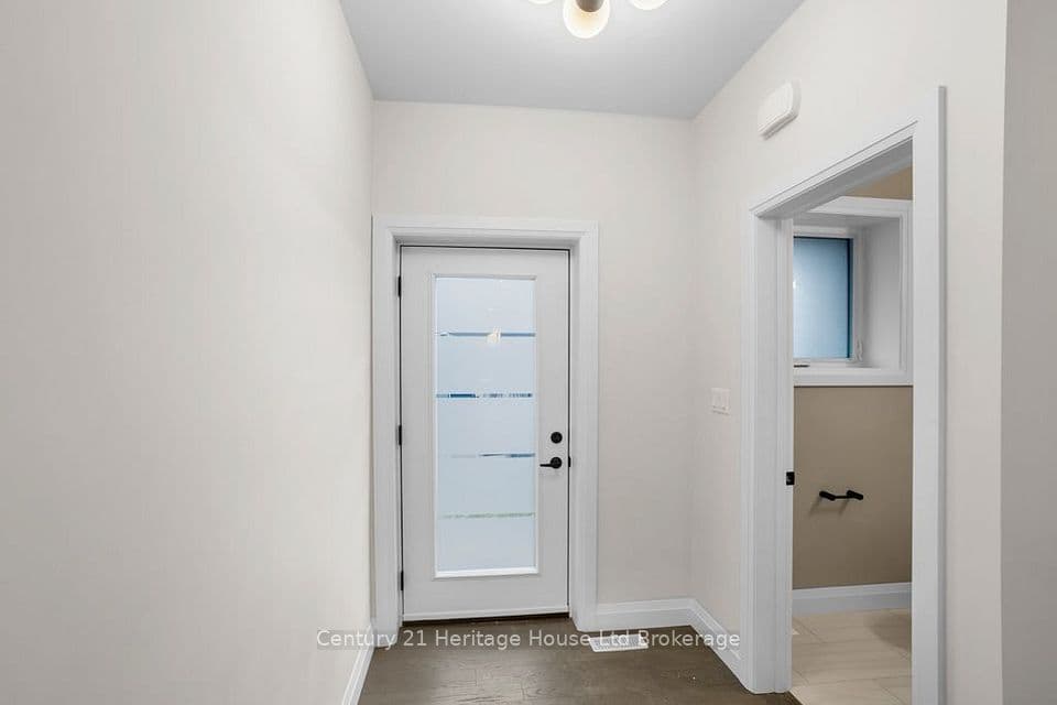 361 Quarter Town Line 703, Tillsonburg, ON N4G 5T9 – photo 2