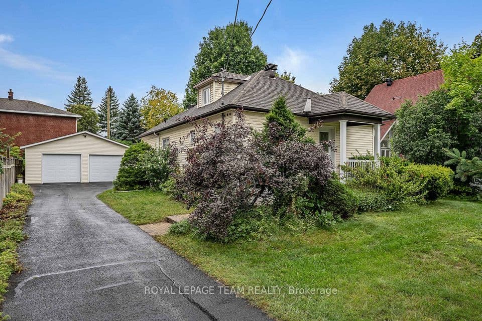 658 Tweedsmuir Avenue, Westboro - Hampton Park, ON K1Z 5P6 – photo 2