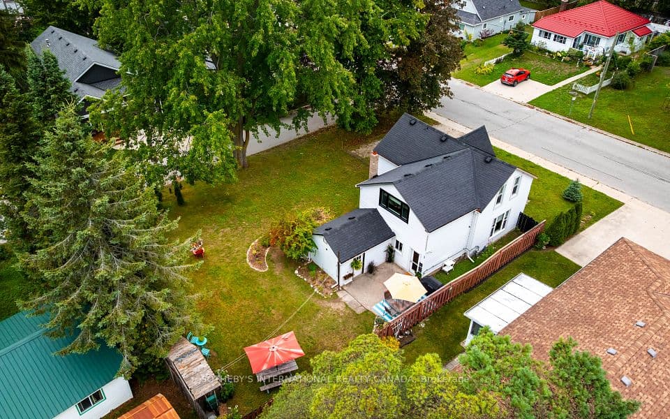 235 Spence Street, Saugeen Shores, ON N0H 2L0 – photo 2