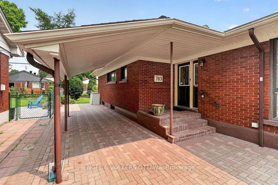 783 Wingate Drive, Elmvale Acres and Area, ON K1G 1S2 – photo 2