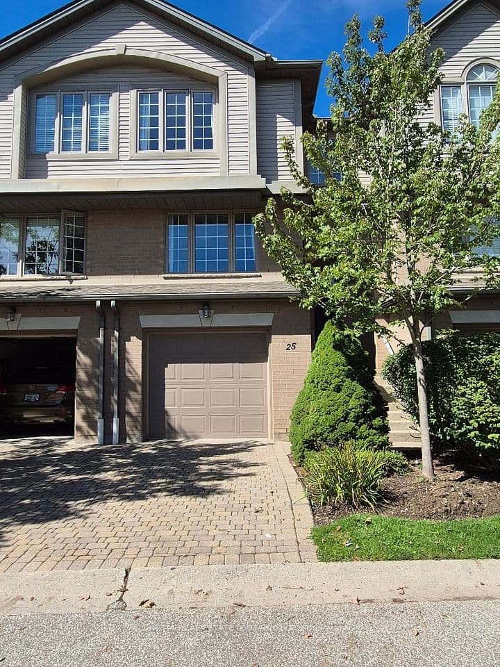 270 North Centre Road 25, London North, ON N6G 5E2 – photo 2