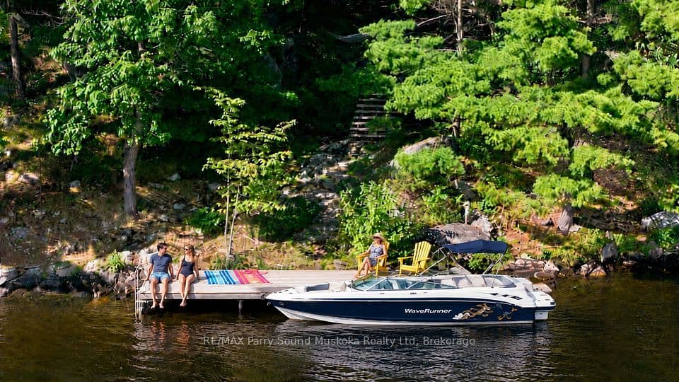 334 Healey Lake, The Archipelago, ON P0G 1G0 – photo 2