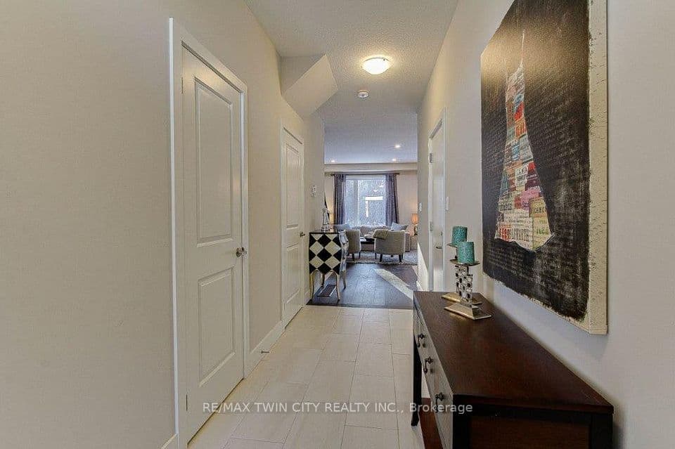 1707 FAIRFIELD Road, London South, ON N6M 0C4 – photo 2