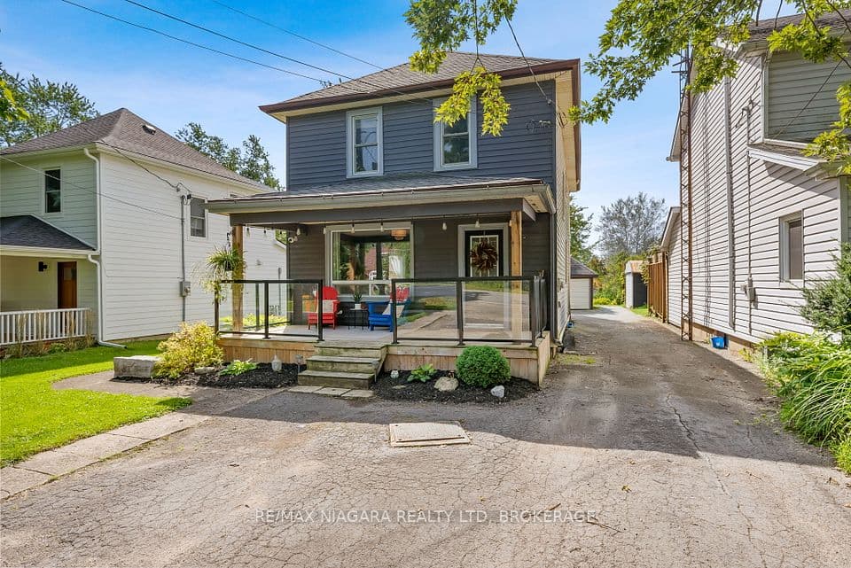 63 Bridge Street W, Thorold, ON L0S 1K0 – photo 2