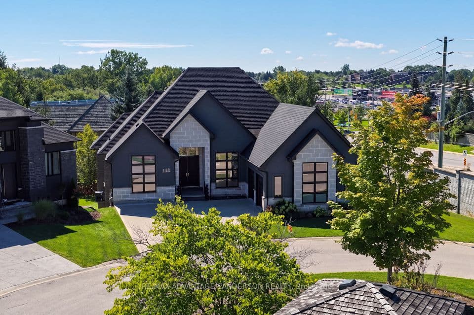106 Woodholme Close, London North, ON N6G 0H2 – main photo