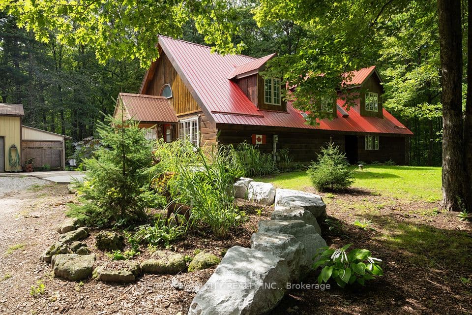 2605 WINDHAM EAST QUARTER LINE Road, Norfolk, ON N0E 1V0 – main photo