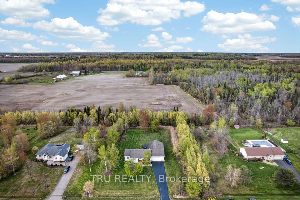 52 Kimberly Avenue, North Grenville, ON K0G 1J0 – photo 2