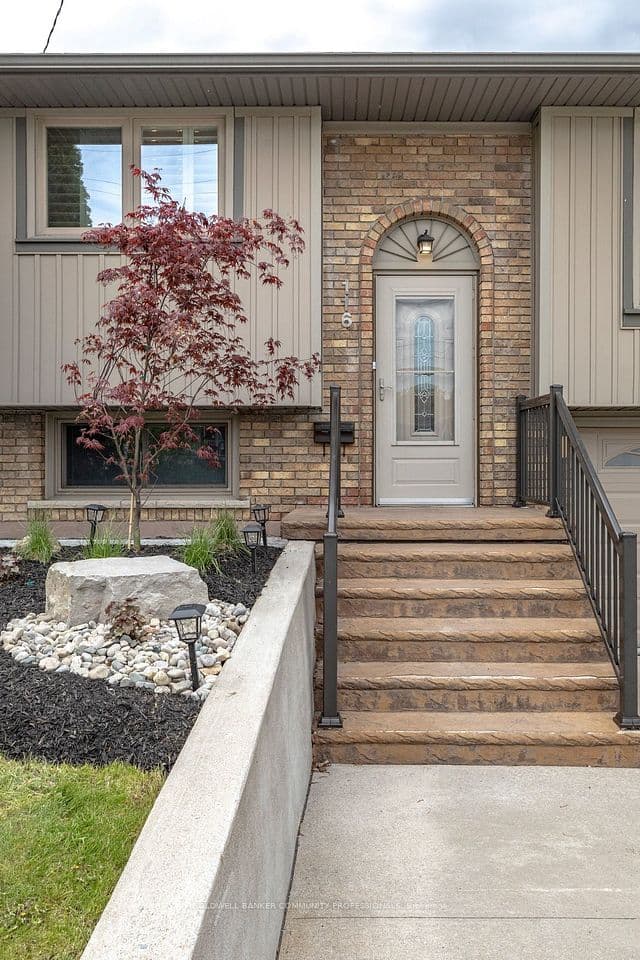 116 Highridge Avenue, Hamilton, ON L8E 3Y9 – photo 3