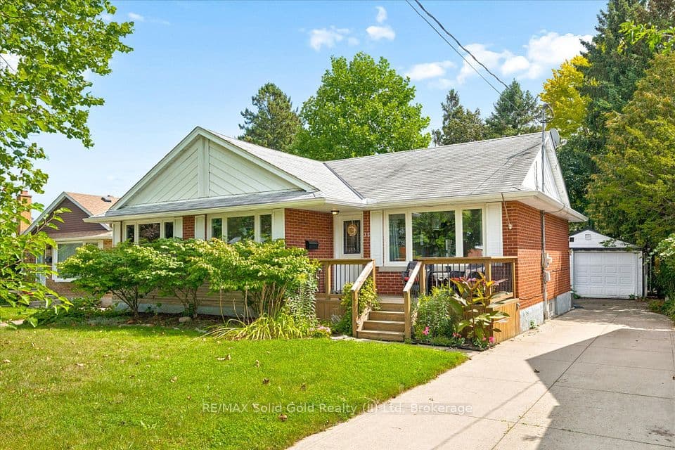 35 Edinburgh Road, Kitchener, ON N2B 1M4 – main photo
