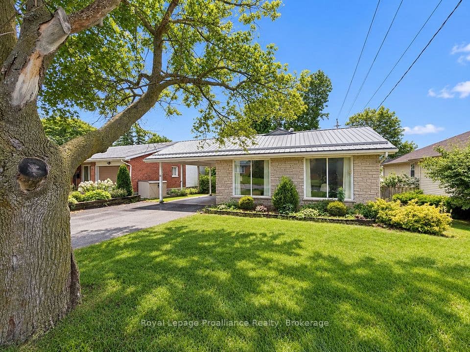 46 Gearin Street, Quinte West, ON K8V 3Y1 – photo 2