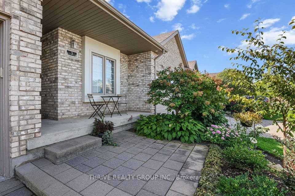 1571 Coronation Drive 3, London North, ON N6G 5N4 – photo 3