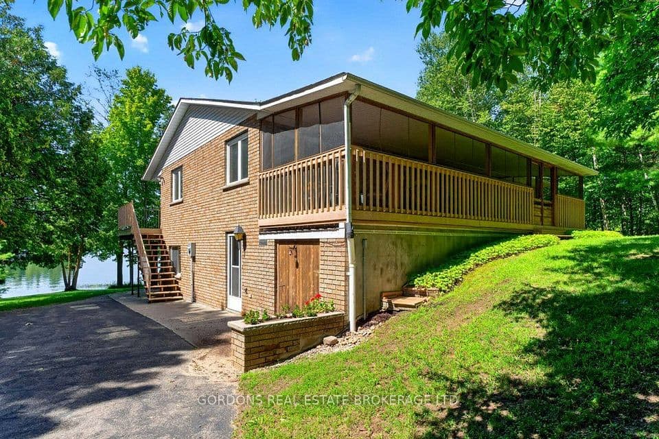 2950 R29, Rideau Lakes, ON K0G 1V0 – main photo