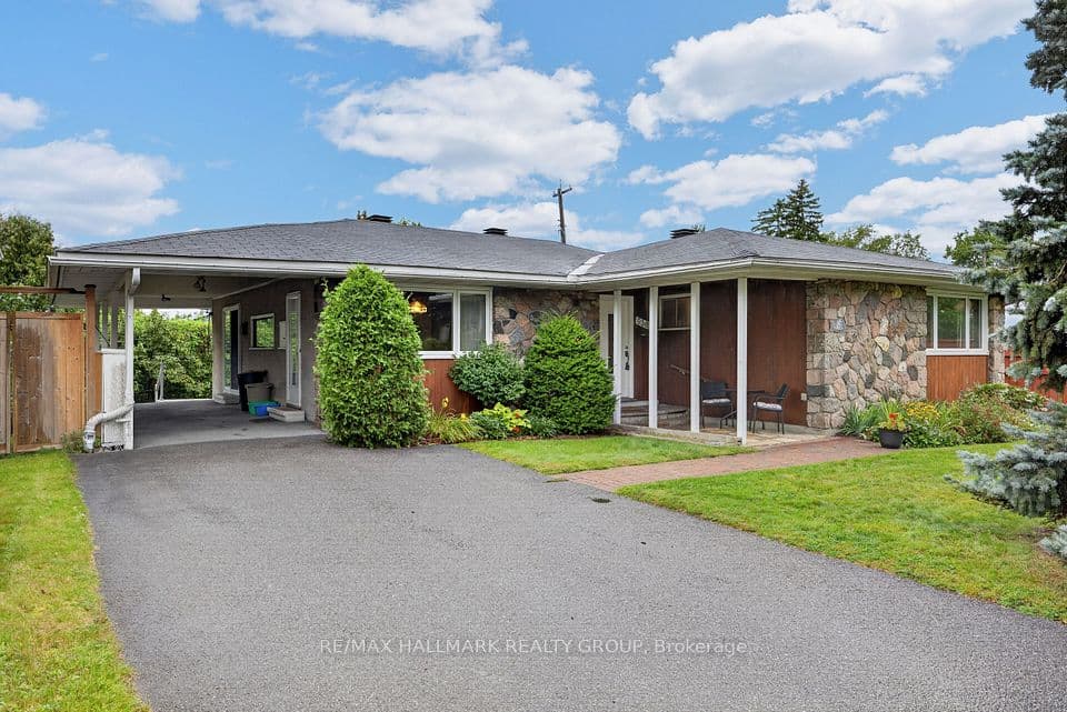 936 Parkhurst Boulevard, McKellar Heights - Glabar Park and Area, ON K2A 3M9 – photo 2