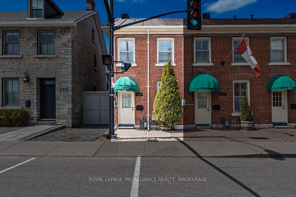 270 Wellington Street, Kingston, ON K7K 2Z1 – main photo