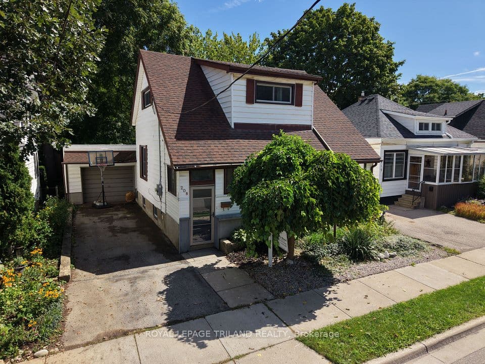 208 Edward Street, London South, ON N6C 3J2 – photo 3