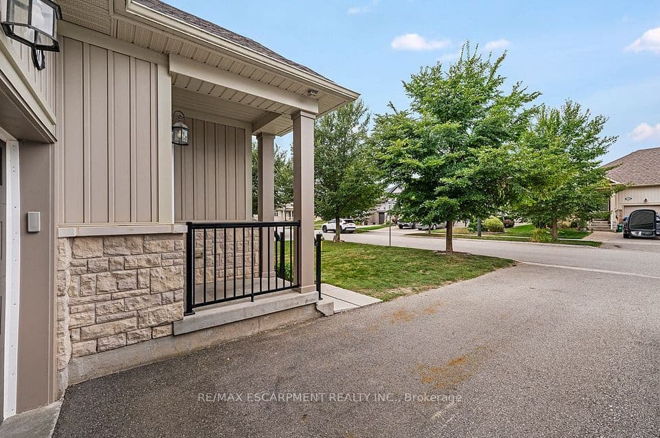 37 Middleton Avenue, Centre Wellington, ON N1M 0G4 – photo 2