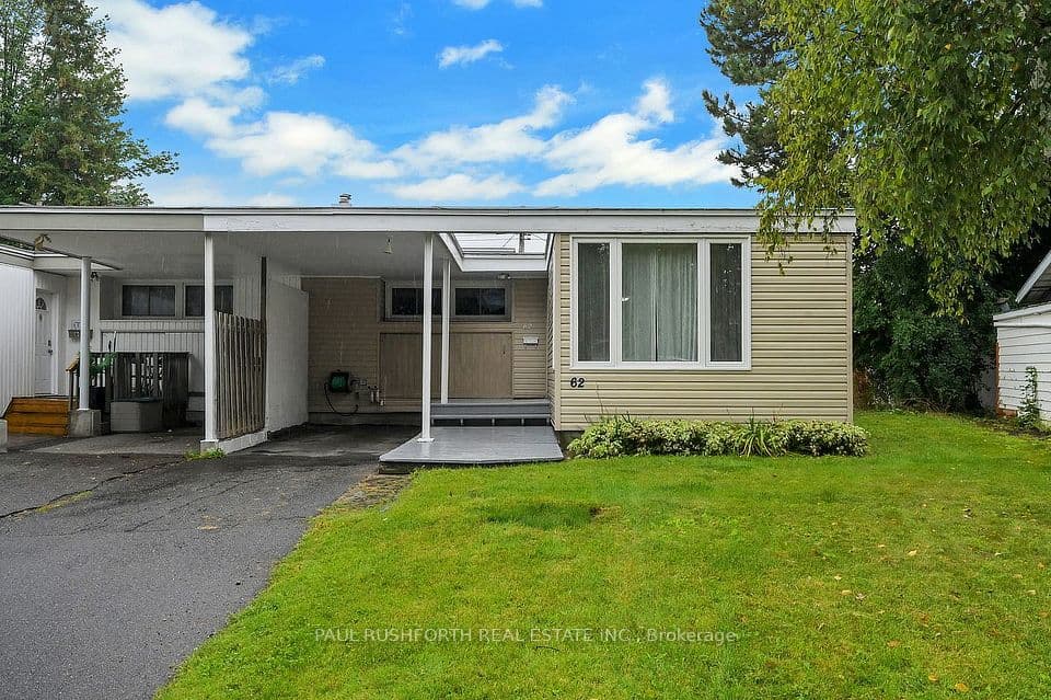 62 Ashburn Drive, Cityview - Parkwoods Hills - Rideau Shore, ON K2E 6N3 – main photo