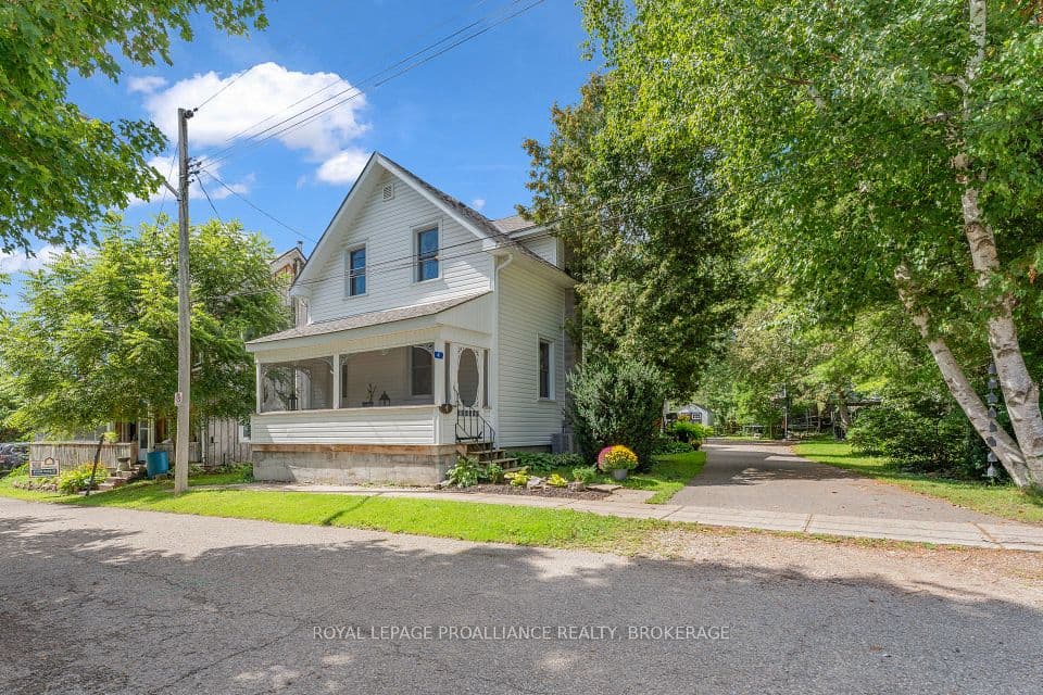 4 Miller Street, Lansdowne Village, ON K0E 1L0 – main photo