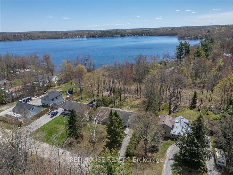 32 Mcleish Drive, Kawartha Lakes, ON L0K 1W0 – photo 2