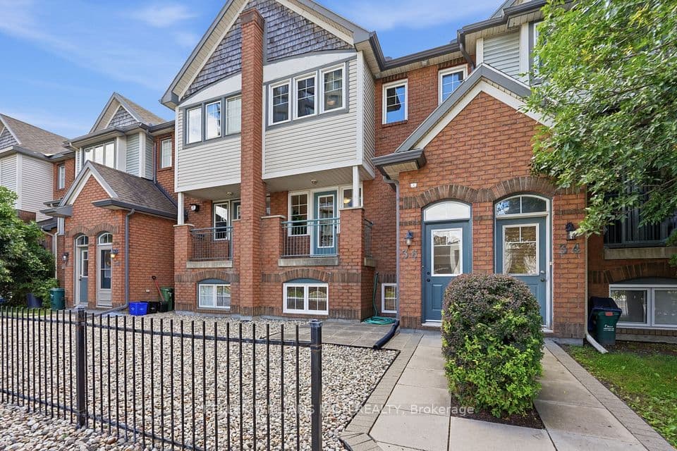 43 Thornbury Crescent, South of Baseline to Knoxdale, ON K2G 6C5 – photo 3