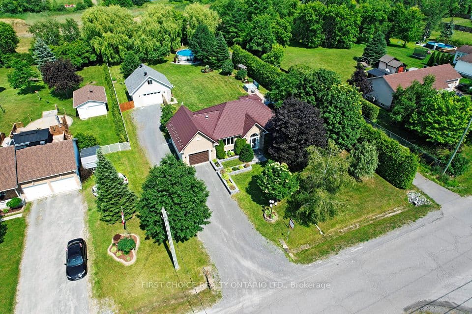 5857 Trudeau Avenue, Orleans - Cumberland and Area, ON K0A 3H0 – photo 3
