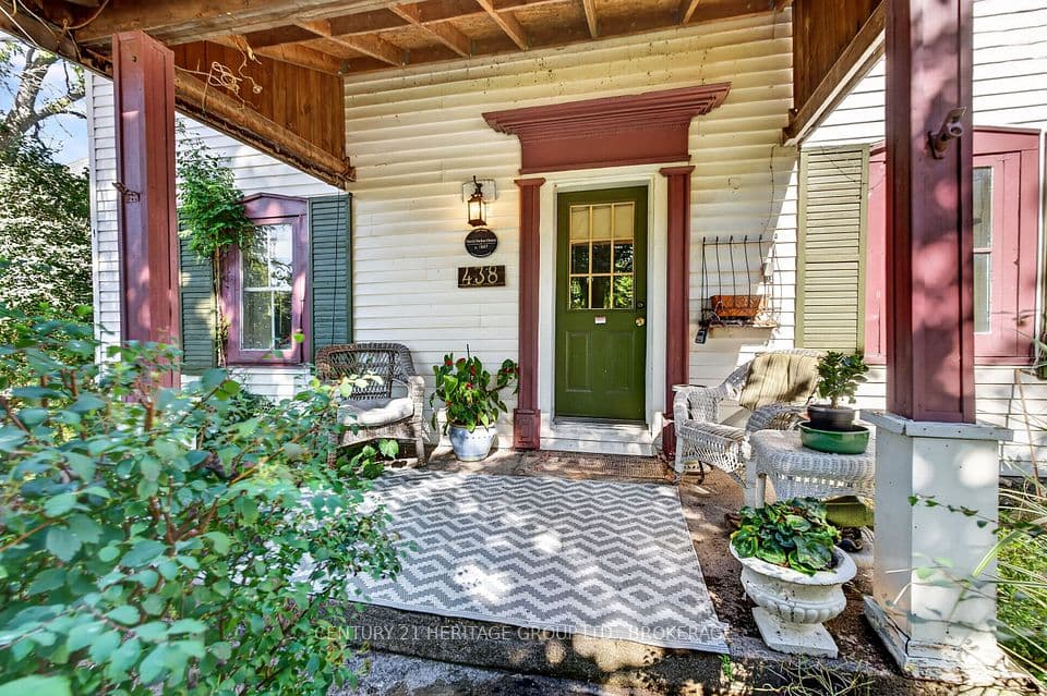 438 Main Street, Loyalist, ON K0H 1G0 – photo 2