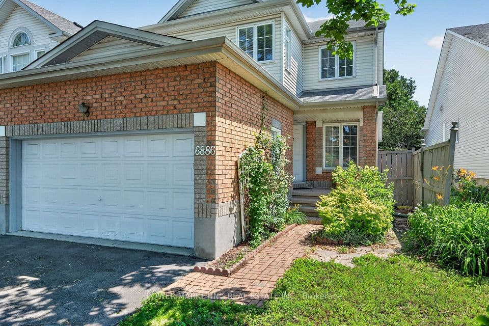 6886 EDGAR BRAULT Street, Orleans - Convent Glen and Area, ON K1C 1L7 – photo 2