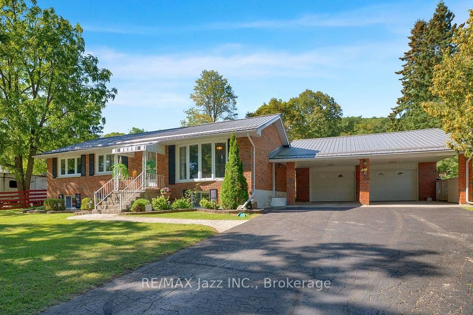 480 Murray Street, Quinte West, ON K8V 5P4 – photo 3