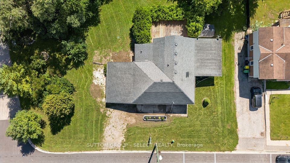 1825 Longwoods Drive, Southwest Middlesex, ON N0L 2N0 – photo 3