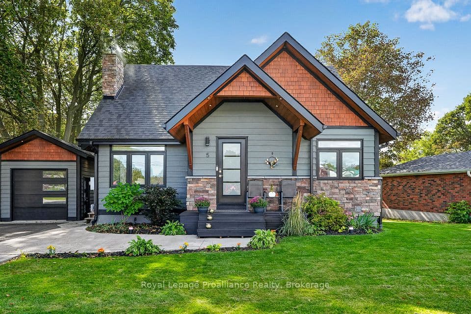 5 Carleton Boulevard, Hamilton Township, ON K9A 0S9 – main photo