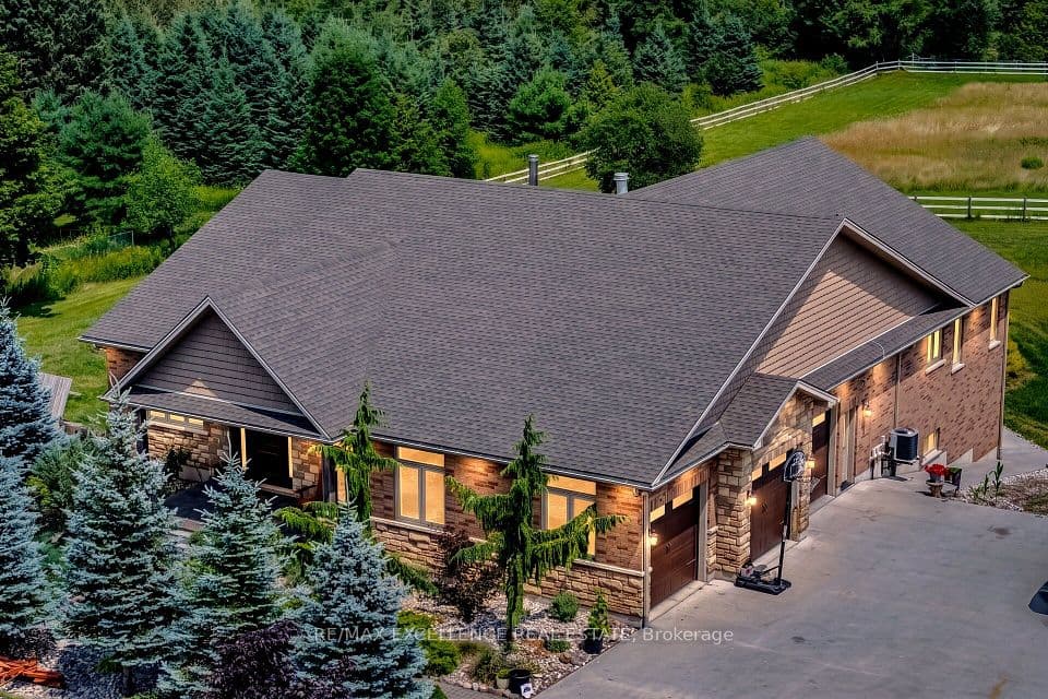 5593 Trafalgar Road, Erin, ON N0B 1Z0 – main photo