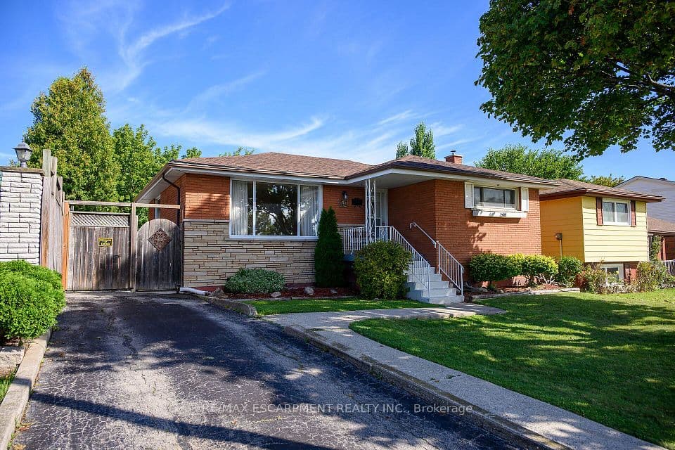 50 Berko Avenue, Hamilton, ON L8V 2R2 – photo 2
