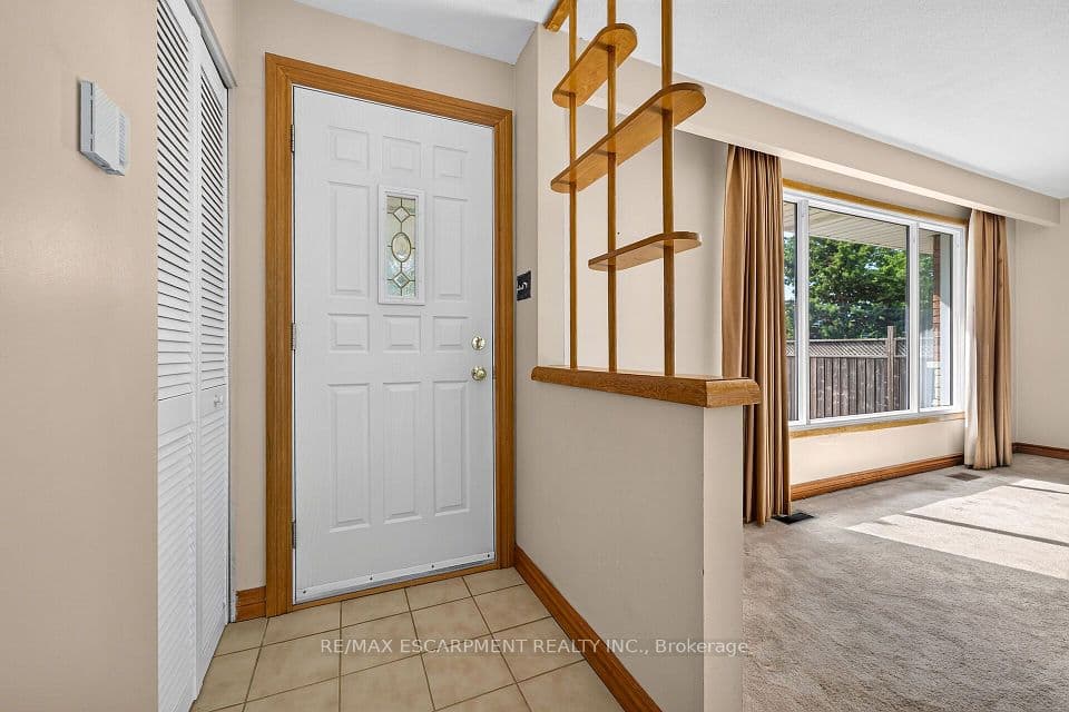 50 Berko Avenue, Hamilton, ON L8V 2R2 – photo 3