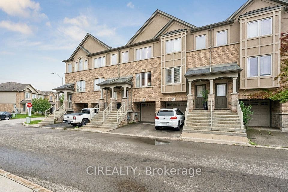 201 Westbank Trail 12, Hamilton, ON L8J 0H4 – photo 2
