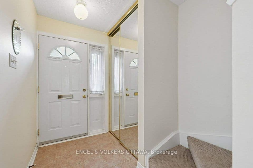 1280 Cahill Drive 18, Hunt Club - South Keys and Area, ON K1V 9R1 – photo 3