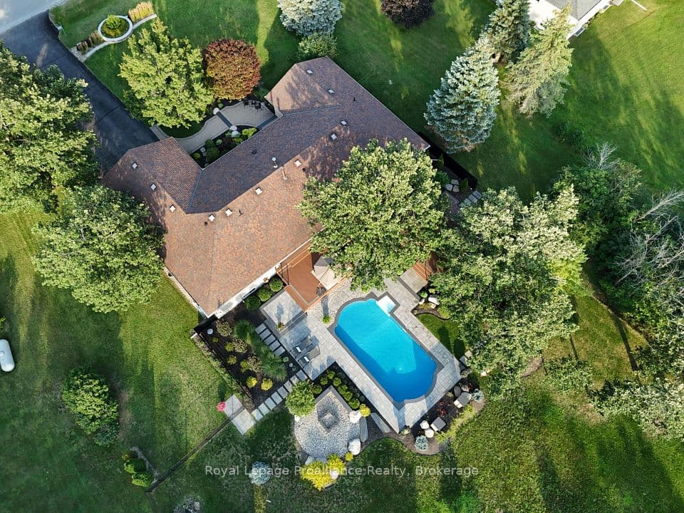 100 Bay Breeze Street, Prince Edward County, ON K8N 4Z7 – photo 3